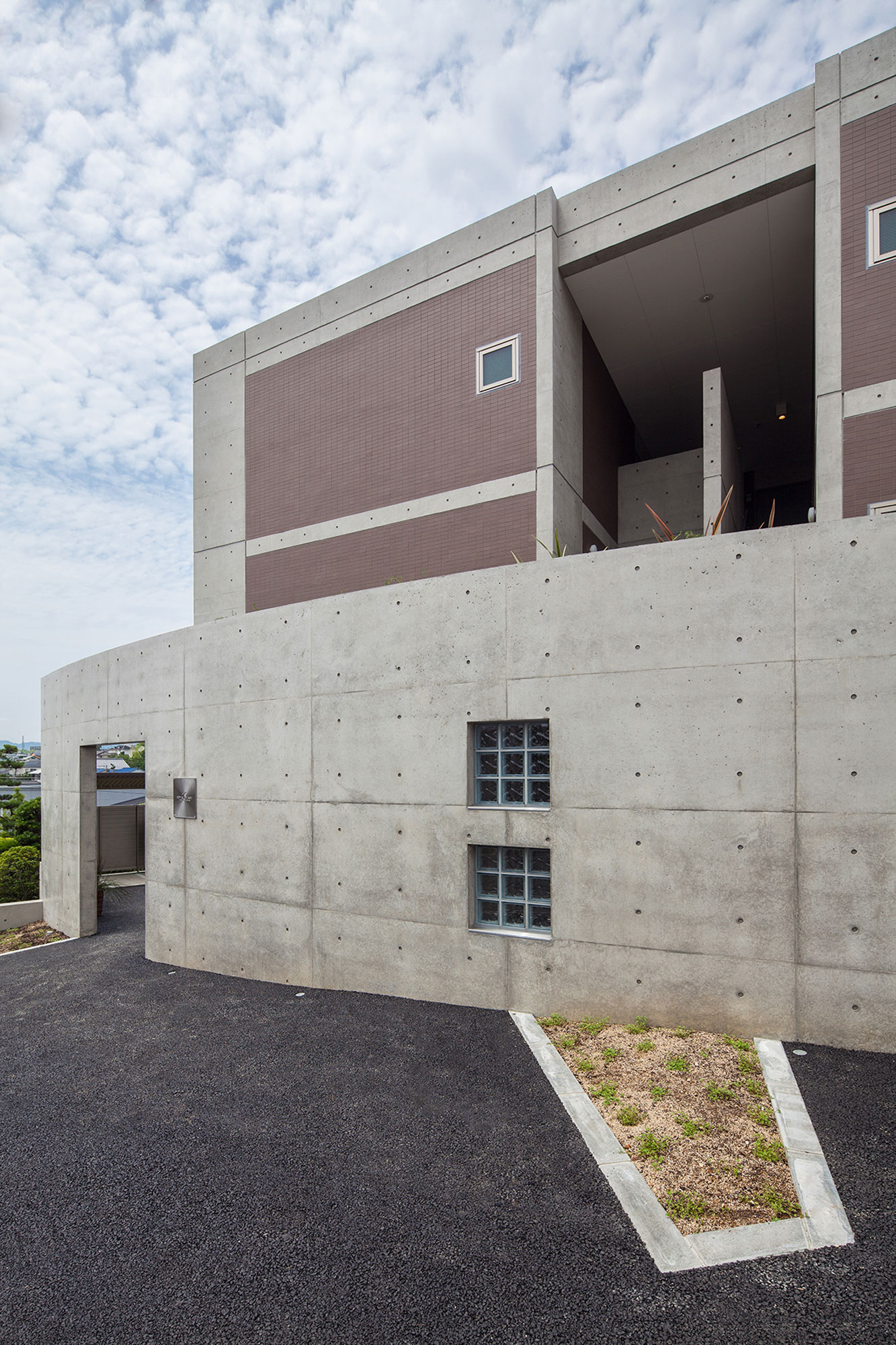 416 Architects 『ロイヤルステージ南春日丘』 2015年 集合住宅